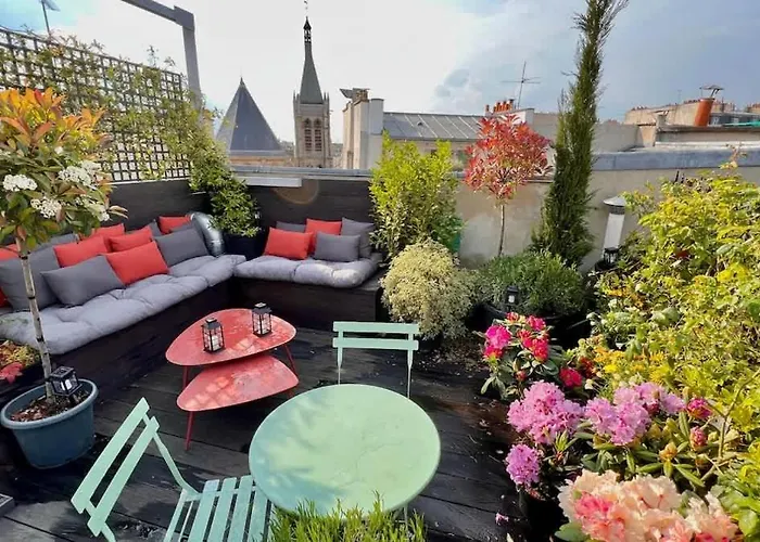 Rooftop Garden Triplex With Ac Over Notre - Dame Appartement Paris